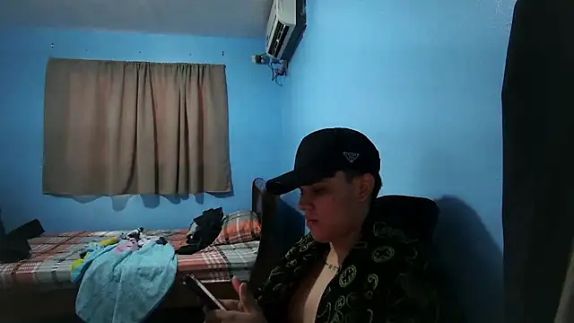 Jaket lovers online show from 11.24.25