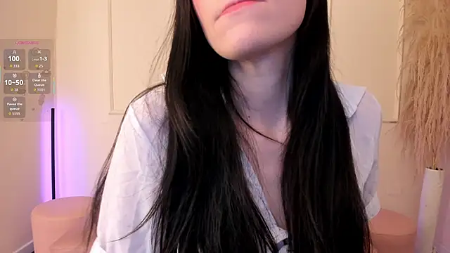 Lilily lv online show from 11.17.25