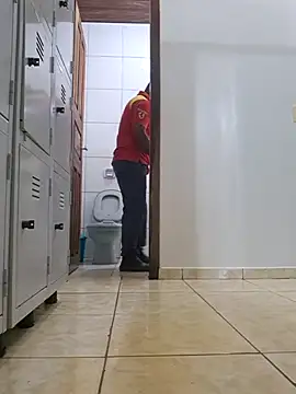 Snapshot of Negodabenga chatting on 11.29.25 Negodabenga online show from 11.29.25