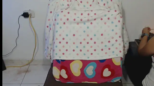 Milf Valeria online show from 01.08.26