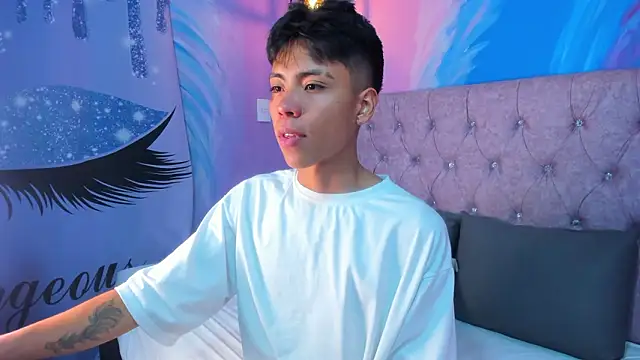 MaxiWildd online show from 03.06.26