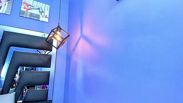 Snapshot of anne-brown13 chatting on 11.25.25 anne-brown13 online show from 11.25.25