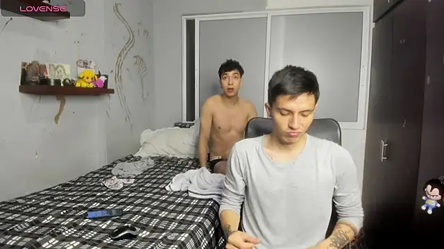 Snapshot of Noxx_starkK chatting on 09.21.25 Noxx starkK online show from 09.21.25