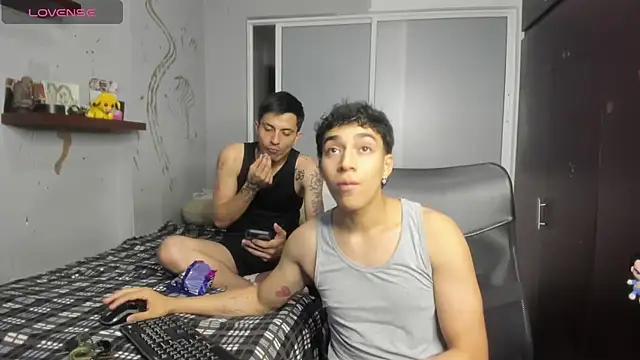 Snapshot of Noxx_starkK chatting on 09.21.25 Noxx starkK online show from 09.21.25