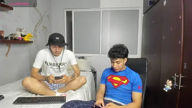 Snapshot of Noxx_starkK chatting on 09.28.25 Noxx starkK online show from 09.28.25