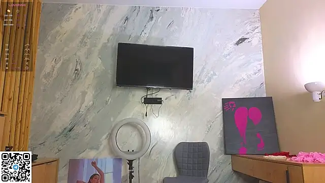 miss bubbles  online show from 11.22.25