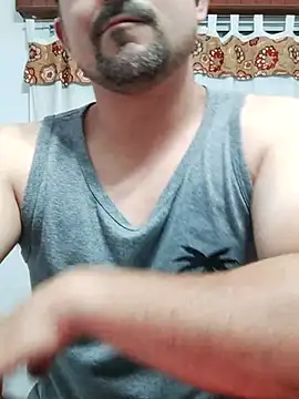 Bradd 32 online show from 10.23.25