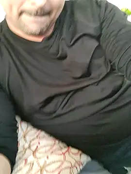 Bradd 32 online show from 10.28.25