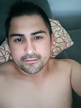 Bradd 32 online show from 11.15.25