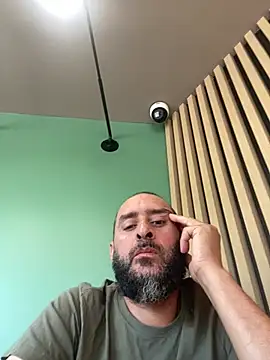 Snapshot of klebaroun900 chatting on 07.22.26 klebaroun900 online show from 07.22.26