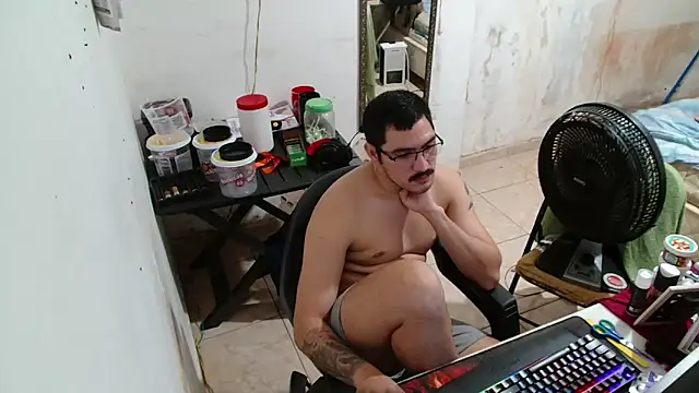 Leonino231 online show from 12.16.25