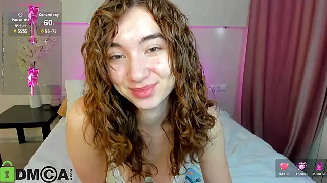 Snapshot of Adelina_Bliss chatting on 11.15.25 Adelina Bliss online show from 11.15.25