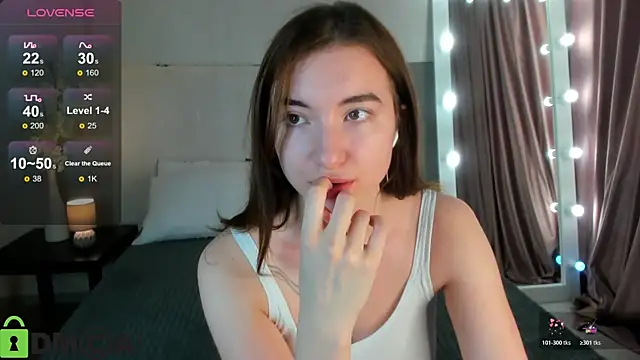 Adelina Bliss online show from 03.29.26