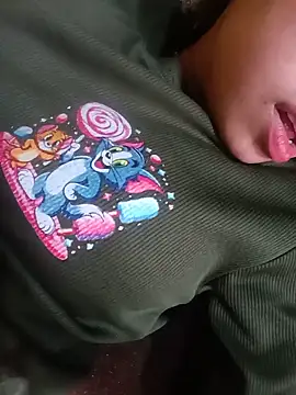 Snapshot of Daisygirl9 chatting on 10.25.25 Daisygirl9 online show from 10.25.25