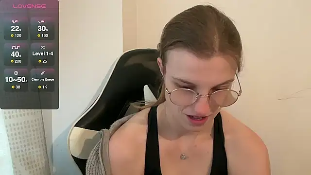 BustyKellyXXX online show from 11.10.25