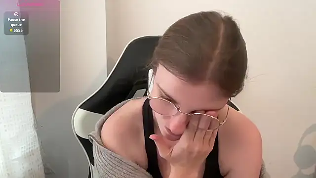 BustyKellyXXX online show from 02.19.26