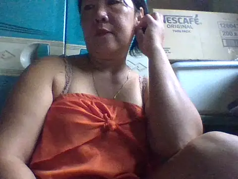 mommasexy29 online show from 10.20.25