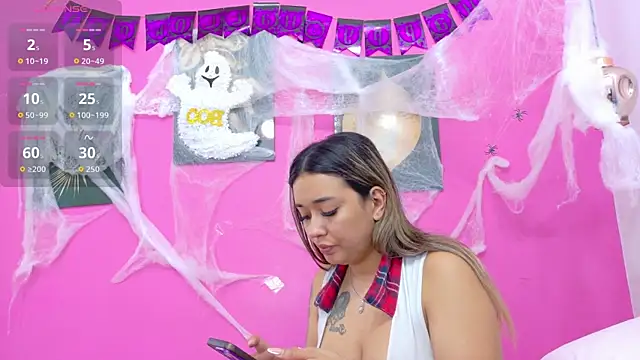 Snapshot of Testingdaddyy chatting on 10.22.25 Testingdaddyy online show from 10.22.25