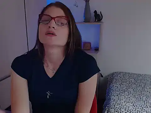 Camila-ventura online show from 11.18.25