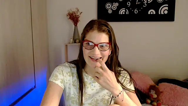 Camila-ventura online show from 02.05.26