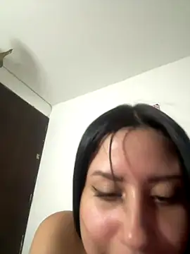 lucy grey25 online show from 01.05.26