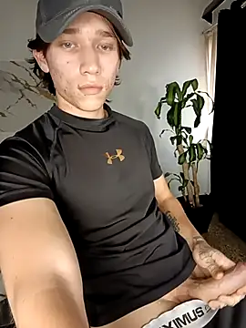 Snapshot of Logan_sixxer chatting on 03.06.26 Logan sixxer online show from 03.06.26