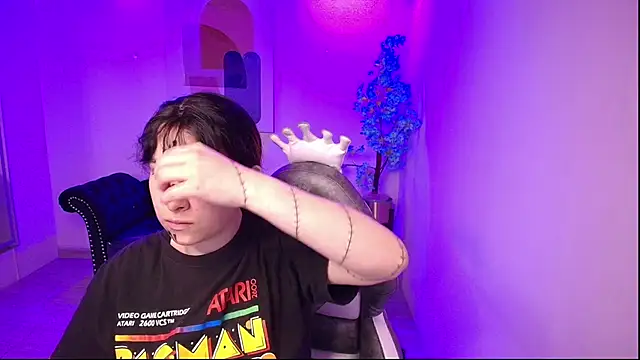 Snapshot of Tarly_matches chatting on 11.21.25 Tarly matches online show from 11.21.25