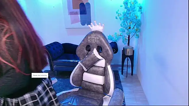 Snapshot of Tarly_matches chatting on 12.02.25 Tarly matches online show from 12.02.25