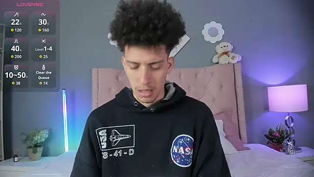 Joe And Emma online show from 11.13.25