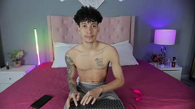 Joe And Emma online show from 11.20.25