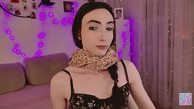 Queen of tease online show from 05.10.26