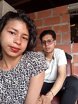 Tendercouple1 online show from 11.19.25