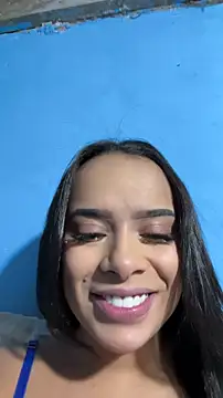 Snapshot of monikee69 chatting on 06.17.26 monikee69 online show from 06.17.26
