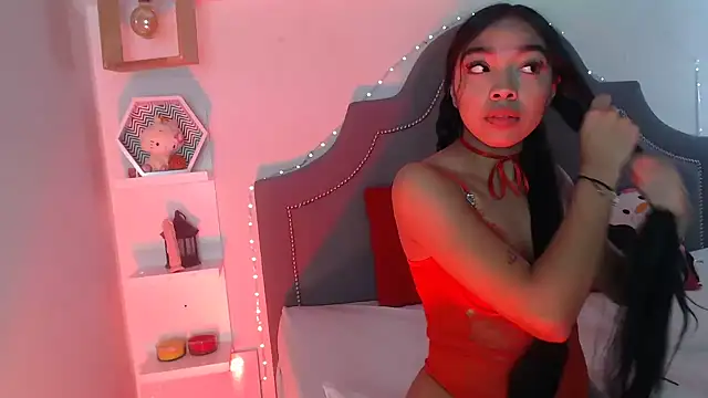 pocahontamoon online show from 03.05.26