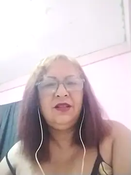 Snapshot of JADE_58 chatting on 04.13.26 JADE 58 online show from 04.13.26