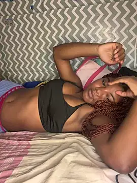 Snapshot of chocolatito-ho chatting on 09.23.25 chocolatito-ho online show from 09.23.25