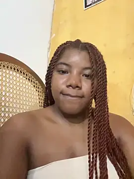 Snapshot of chocolatito-ho chatting on 09.30.25 chocolatito-ho online show from 09.30.25