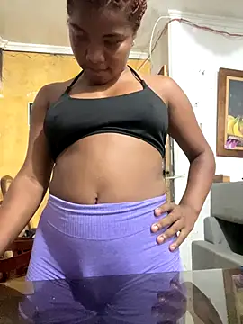 Snapshot of chocolatito-ho chatting on 10.01.25 chocolatito-ho online show from 10.01.25