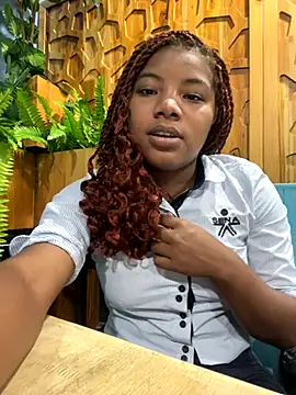 Snapshot of chocolatito-ho chatting on 10.22.25 chocolatito-ho online show from 10.22.25