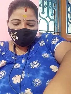 Snapshot of lathikaqueentamil chatting on 09.11.25 lathikaqueentamil online show from 09.11.25