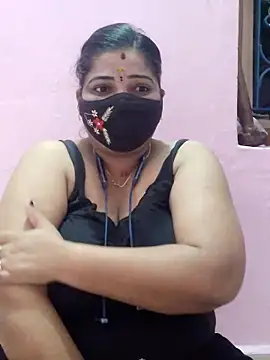 Snapshot of lathikaqueentamil chatting on 09.18.25 lathikaqueentamil online show from 09.18.25