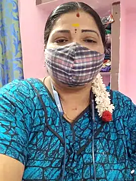 Snapshot of lathikaqueentamil chatting on 10.06.25 lathikaqueentamil online show from 10.06.25