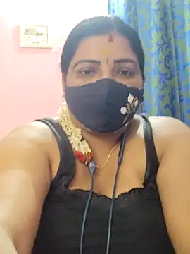 Snapshot of lathikaqueentamil chatting on 10.06.25 lathikaqueentamil online show from 10.06.25