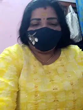 Snapshot of lathikaqueentamil chatting on 10.14.25 lathikaqueentamil online show from 10.14.25