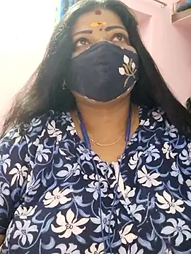 Snapshot of lathikaqueentamil chatting on 11.07.25 lathikaqueentamil online show from 11.07.25