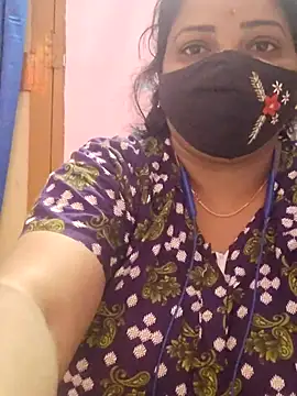 Snapshot of lathikaqueentamil chatting on 11.23.25 lathikaqueentamil online show from 11.23.25