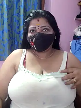 Snapshot of lathikaqueentamil chatting on 12.03.25 lathikaqueentamil online show from 12.03.25