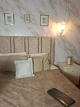 Snapshot of Paula_And chatting on 03.07.26 Paula And online show from 03.07.26