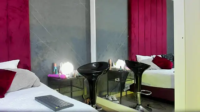 SiennaMonroe  online show from 09.27.25