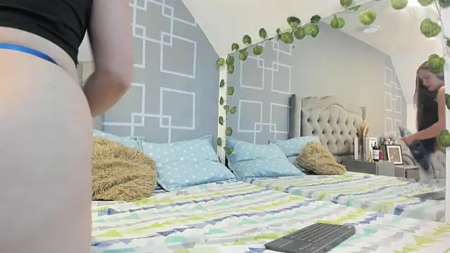 AliceBlackx online show from 02.05.26